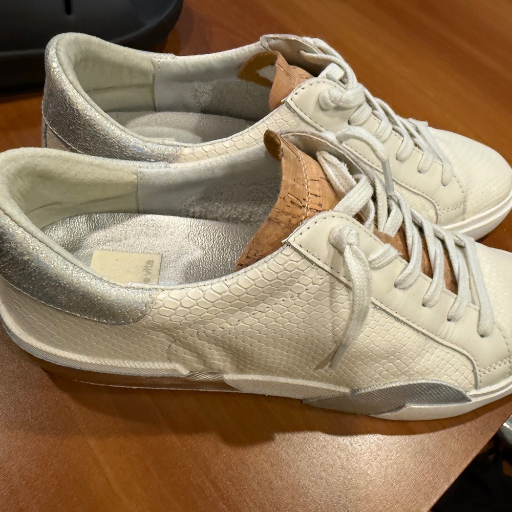 Dolce Vita Zina Sneakers - White